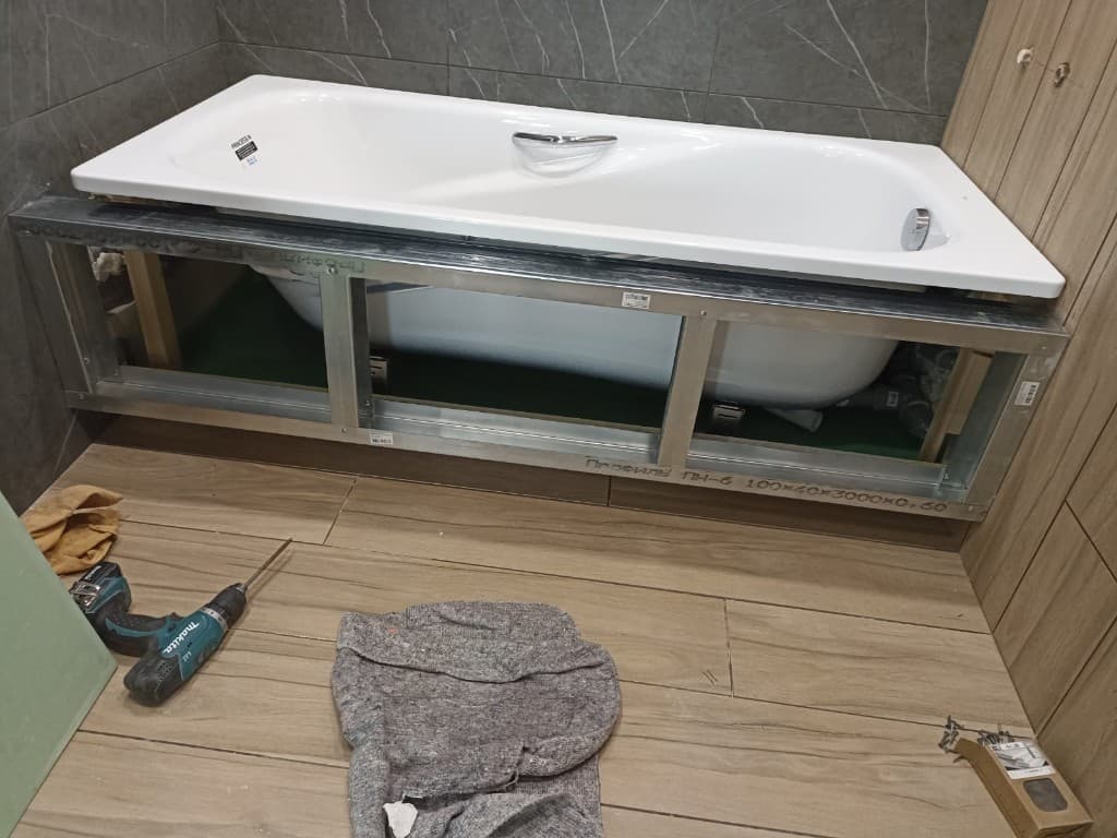 Установка экрана под ванну — каркас под облицовку гипсокартоном